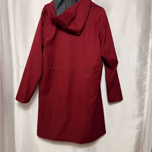 Women's Red Hooded Jacket - Picture 4 of 6